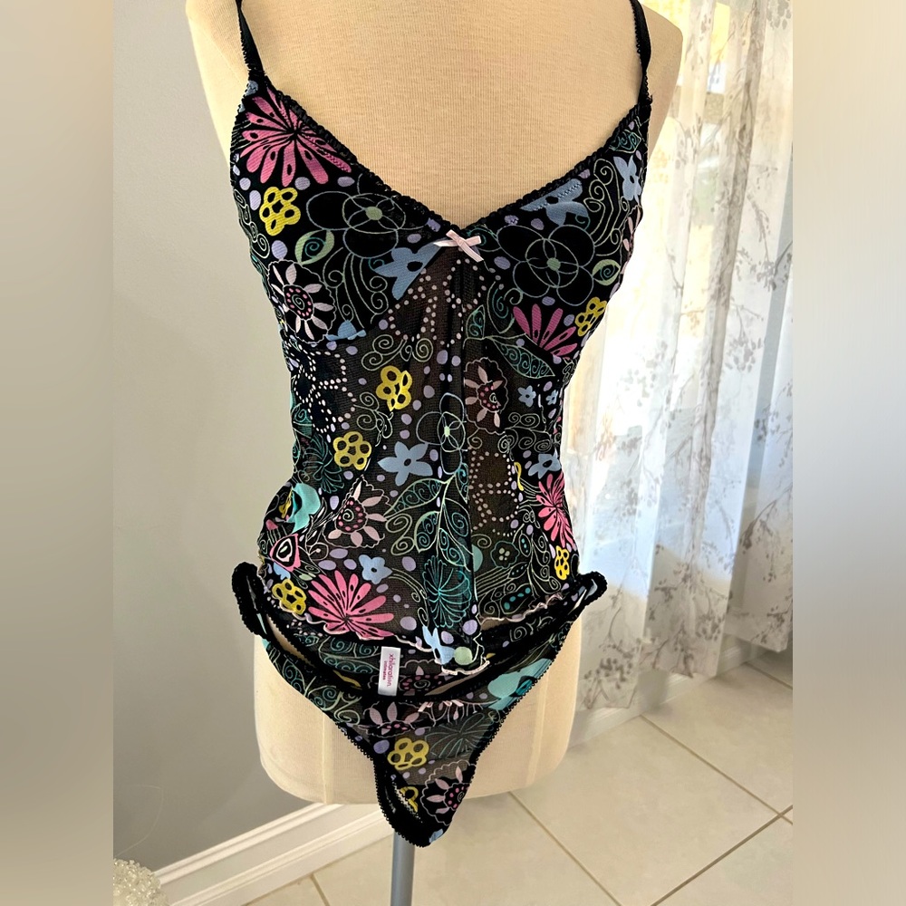 😍 Xhiliration Intimates 3 piece fun and flirty set in bright, beautiful colors